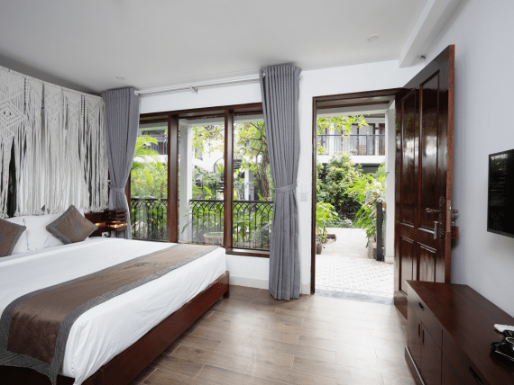PREMIUM DELUXE DOUBLE ROOM 1 3.1 PREMIUM DELUXE