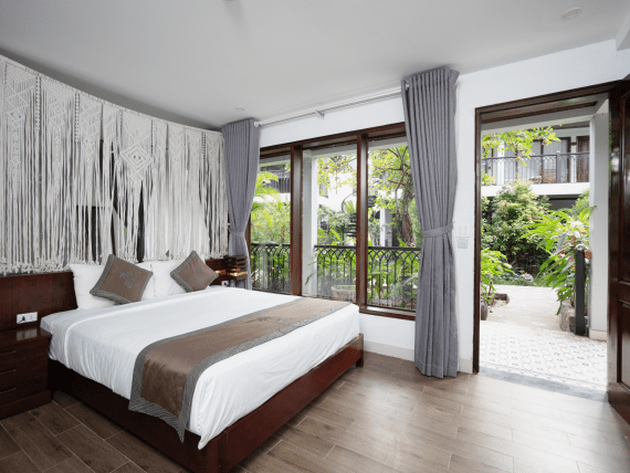 PREMIUM DELUXE DOUBLE ROOM