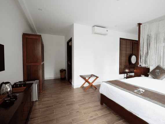 PREMIUM DELUXE DOUBLE ROOM 8 3.8 PREMIUM DELUXE