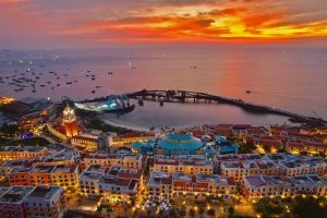 cầu Hôn Phú Quốc nhìn từ trên cao lúc hoàng hôn