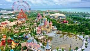 Toàn cảnh công viên VinWonders Phú Quốc nhìn từ trên cao